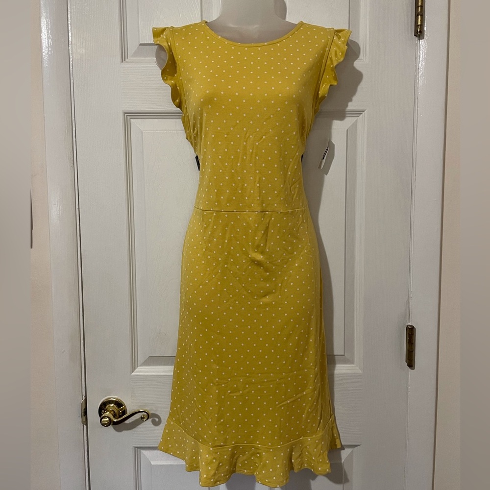 NWT Old Navy size Medium
